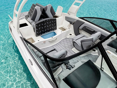 Катер Chaparral Surf GTS 1